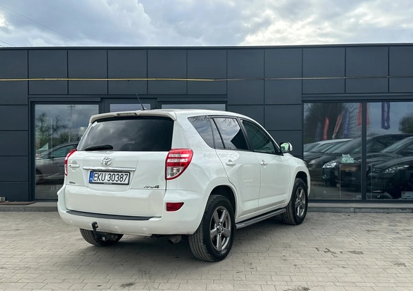 Toyota RAV4 cena 49900 przebieg: 215000, rok produkcji 2012 z Grodków małe 466